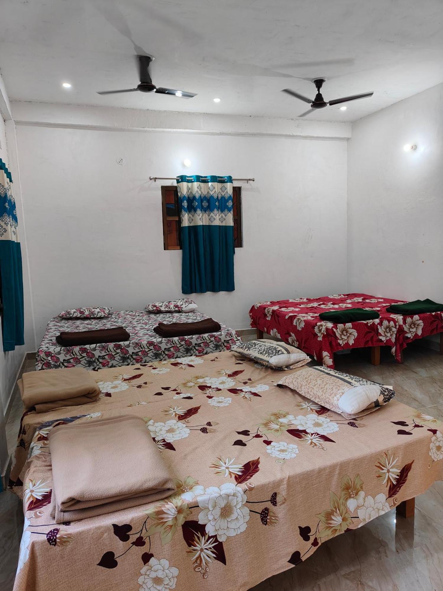 Nature Homestay Varanasi Eksteriør bilde